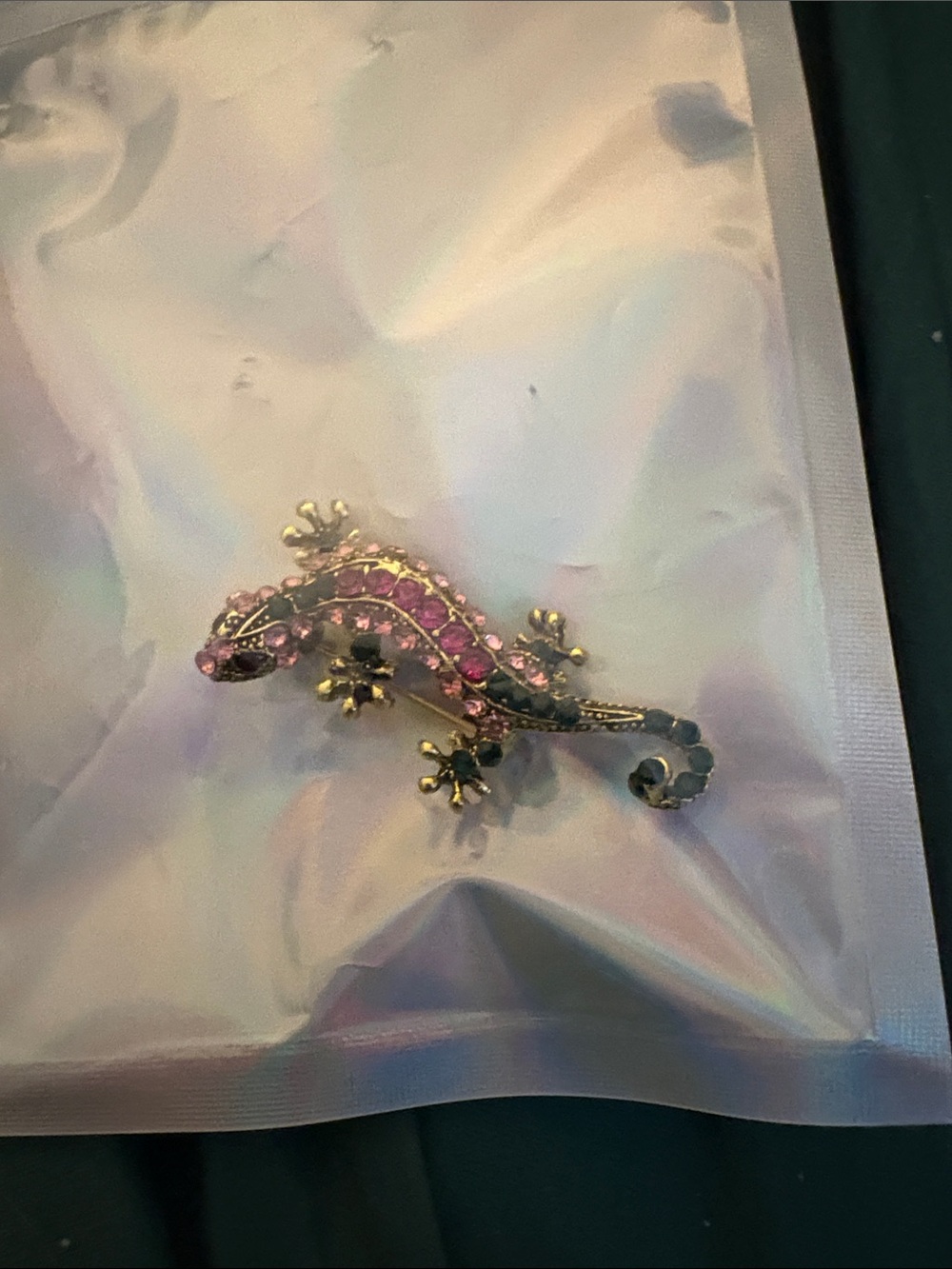 Pink Crystal Gecko Brooch Pin - Unbranded Jewelry Accent